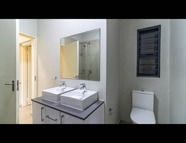 2 BEDROOM APARTMENT FOR SALE IN NORTH RIDING
